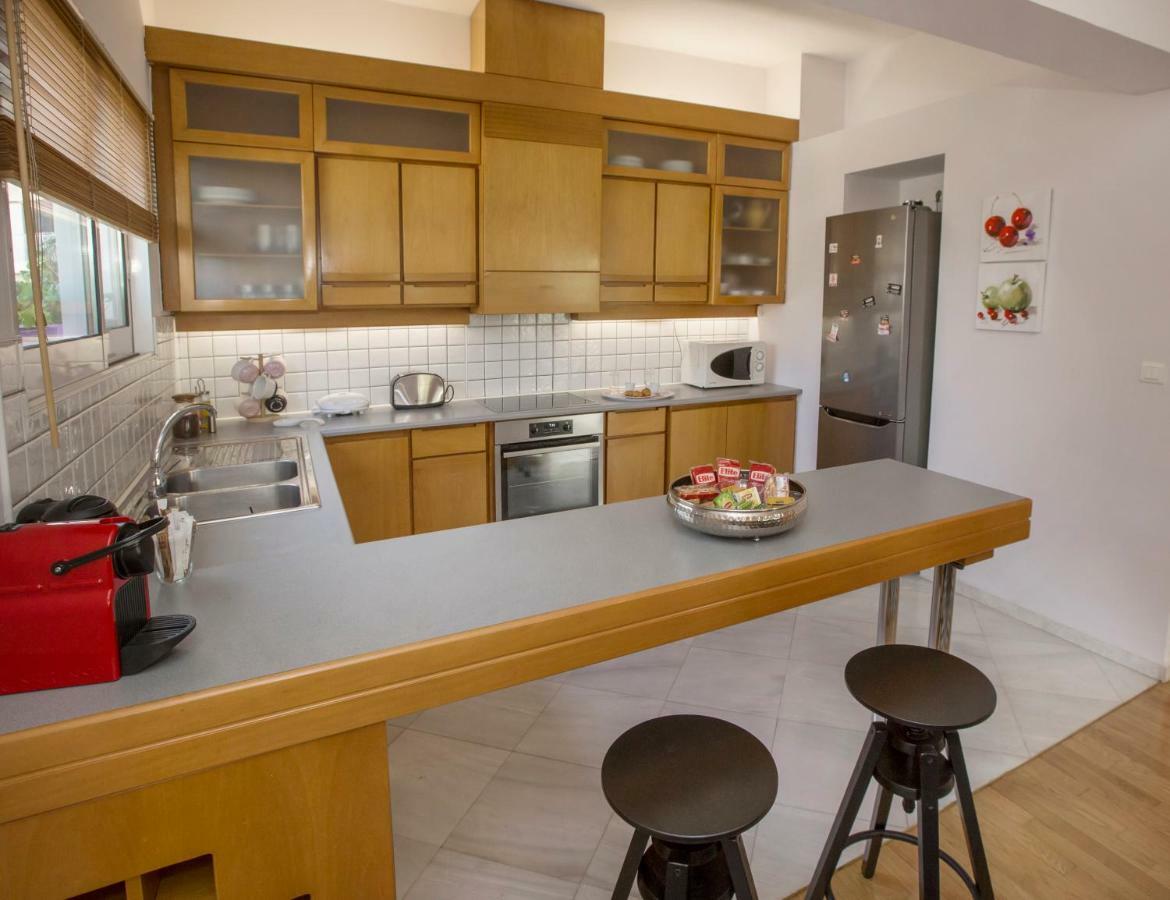 Familygroupflat Apartment Athena Bagian luar foto