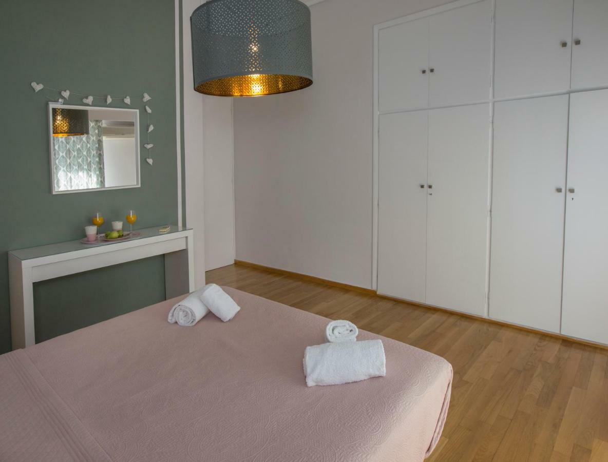 Familygroupflat Apartment Athena Bagian luar foto