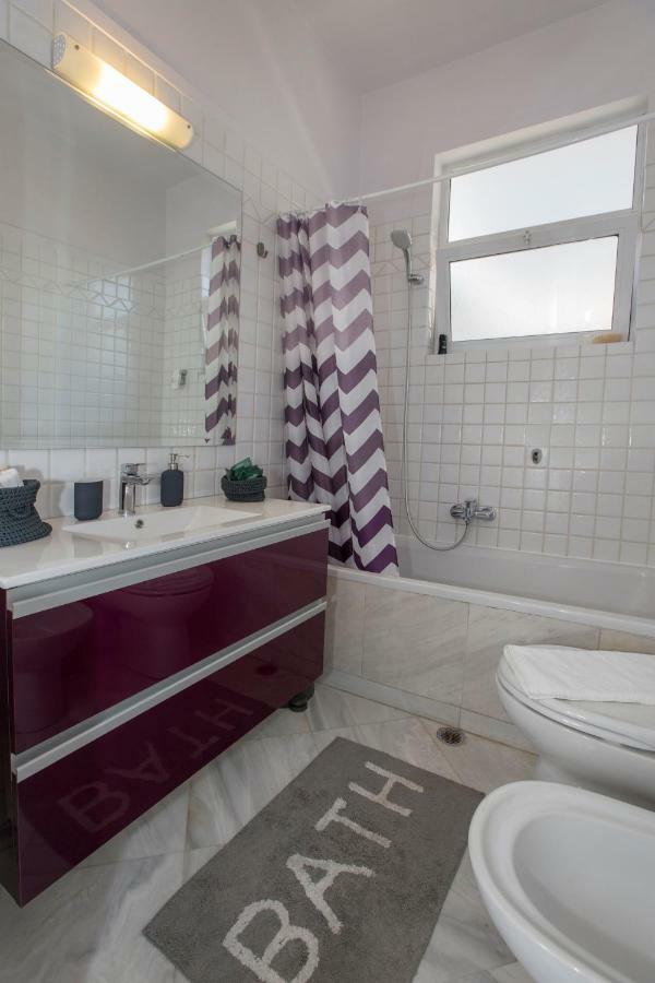 Familygroupflat Apartment Athena Bagian luar foto